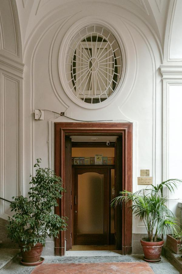 Carafa Di Maddaloni Residenza Di Charme Hotel เนเปิลส์ ภายนอก รูปภาพ