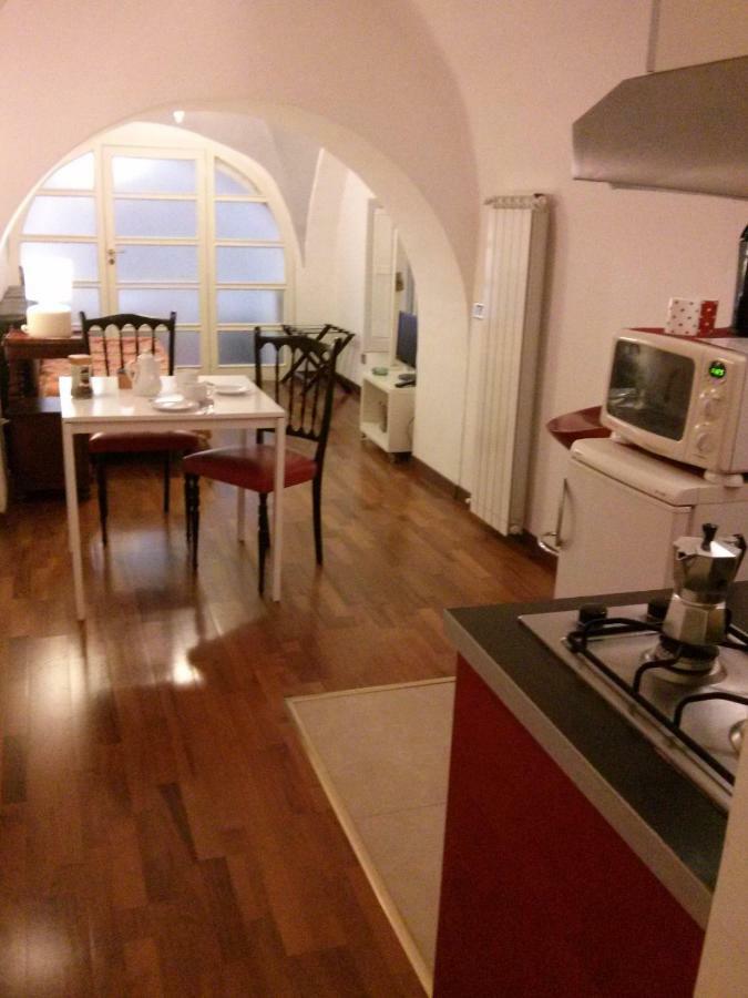 Carafa Di Maddaloni Residenza Di Charme Hotel เนเปิลส์ ภายนอก รูปภาพ
